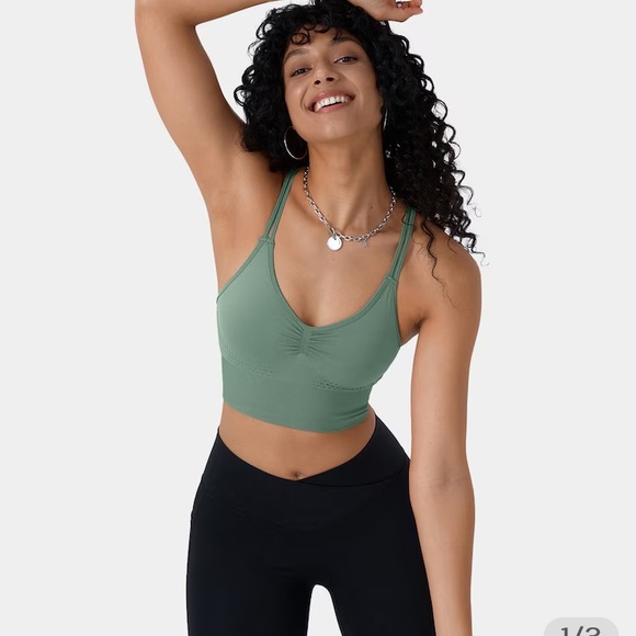 HALARA Other - Ruched double strap backless criscross sports bra